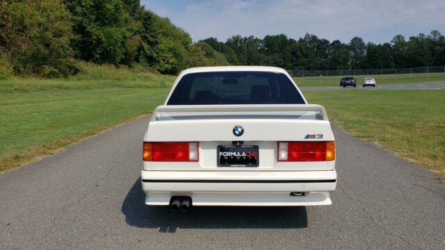 1989 White BMW M3 Coupe