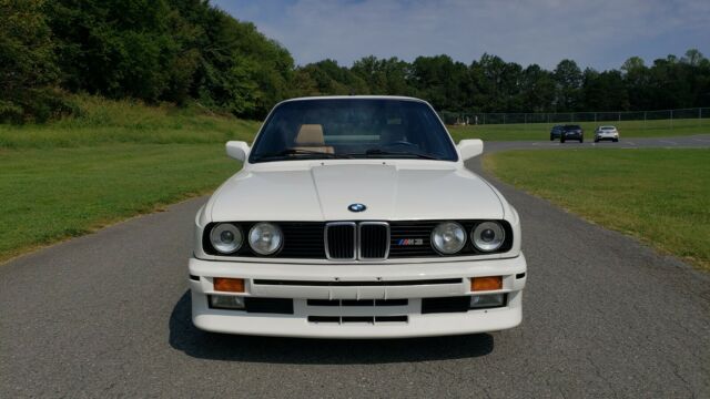 1989 White BMW M3 Coupe