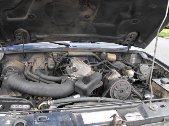 1989 Blue Ford Bronco II SUV