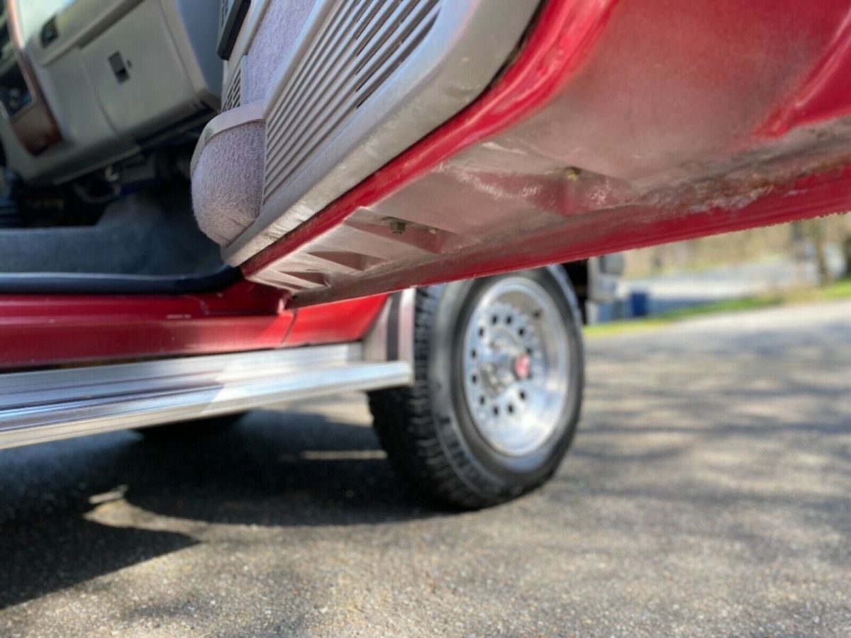 1989 Red Ford Bronco II SUV