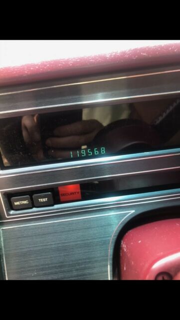 1989 Burgundy Buick Reatta Coupe