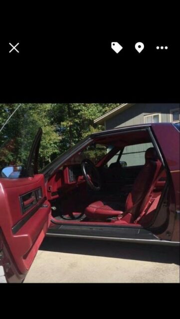 1989 Burgundy Buick Reatta Coupe