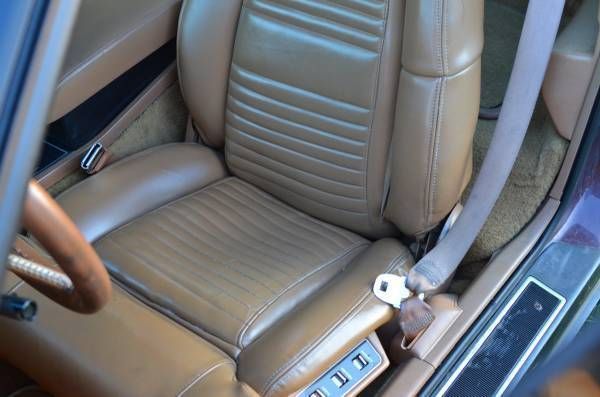 1989 Burgundy Buick Reatta Coupe