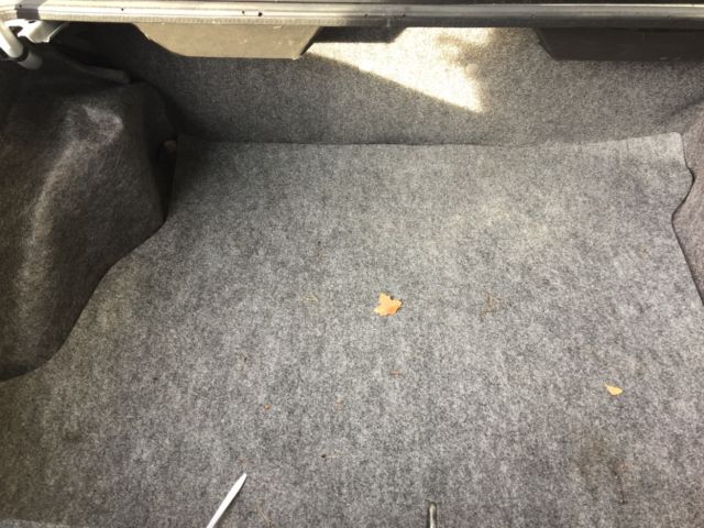 1989 White Buick Skylark Coupe