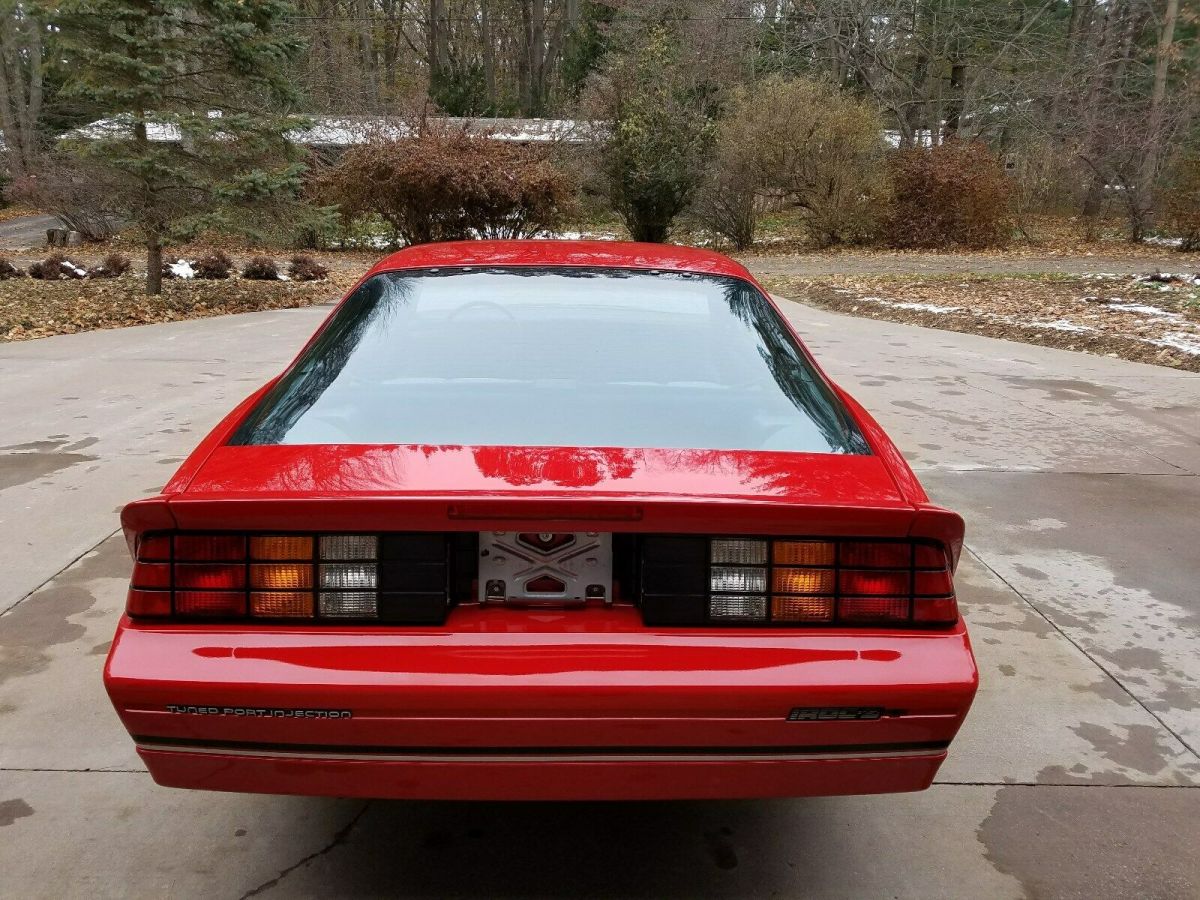 1989 Red Chevrolet Camaro Coupe