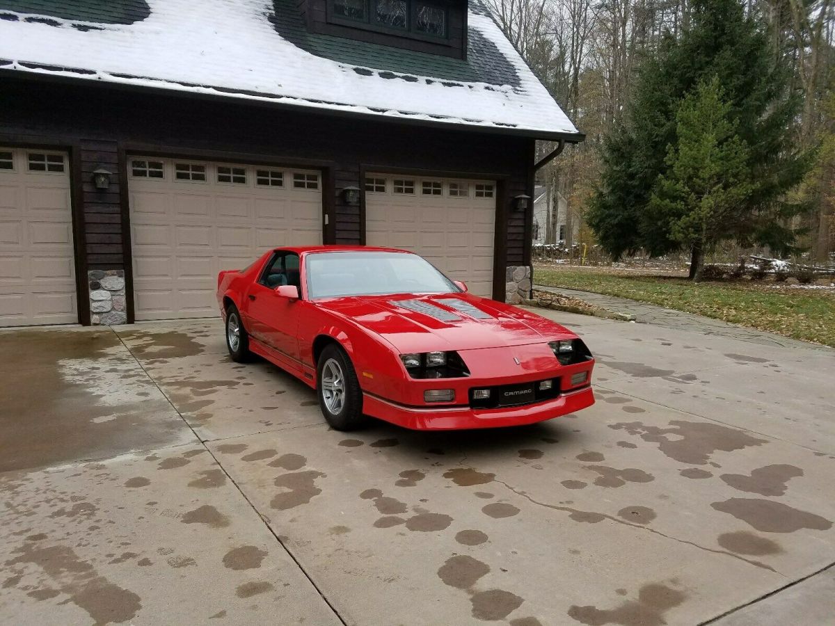 1989 Red Chevrolet Camaro Coupe