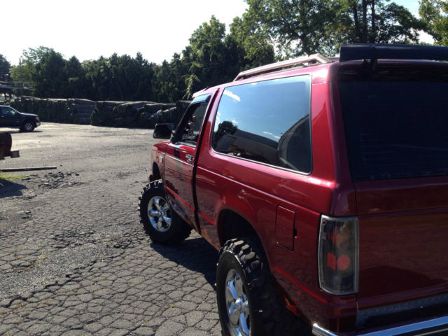 1989 Red Chevrolet Blazer 2 door wagon