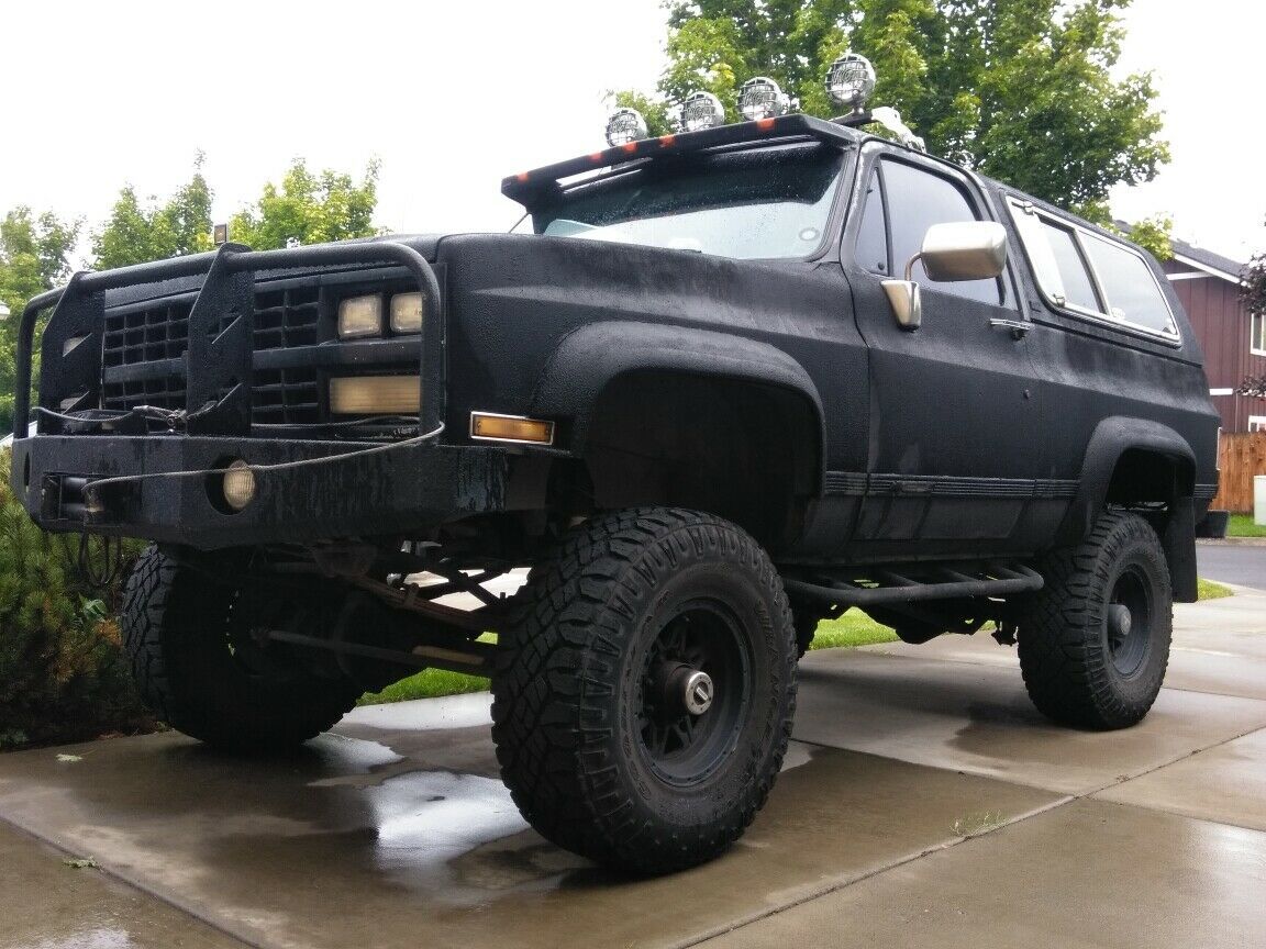 1989 Black Chevrolet Blazer SUV