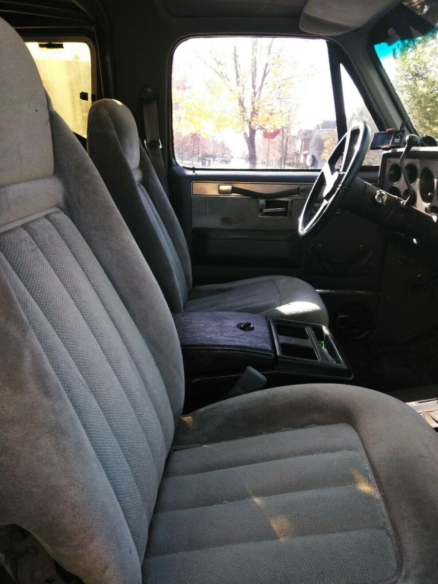 1989 Black Chevrolet Blazer SUV