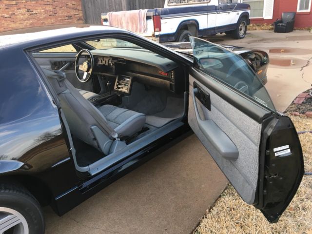 1989 Black Chevrolet Camaro Hatchback