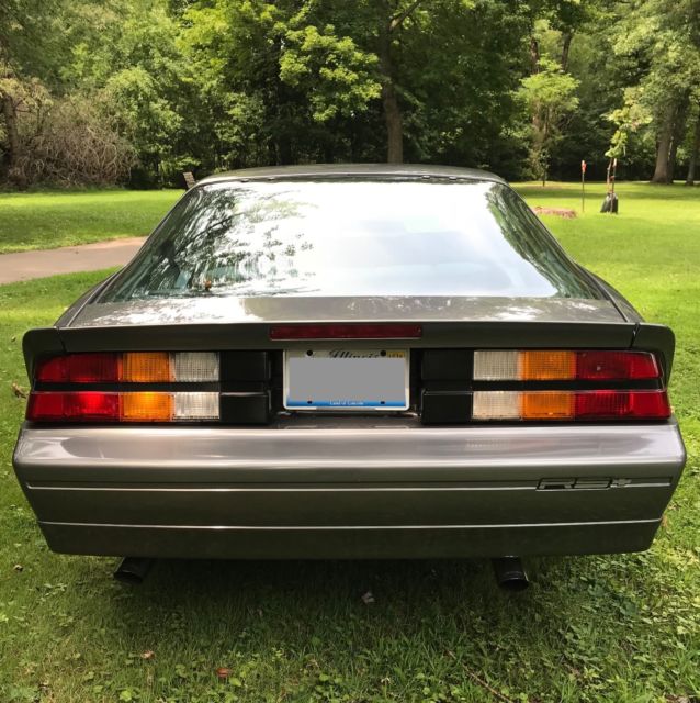 1989 Gray Metallic Chevrolet Camaro Coupe