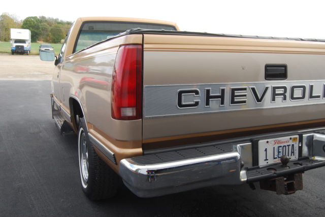 1989 Tan Chevrolet C/K Pickup 1500 Standard Cab Pickup
