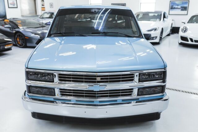 1989 Blue Chevrolet C/K Pickup 1500 --