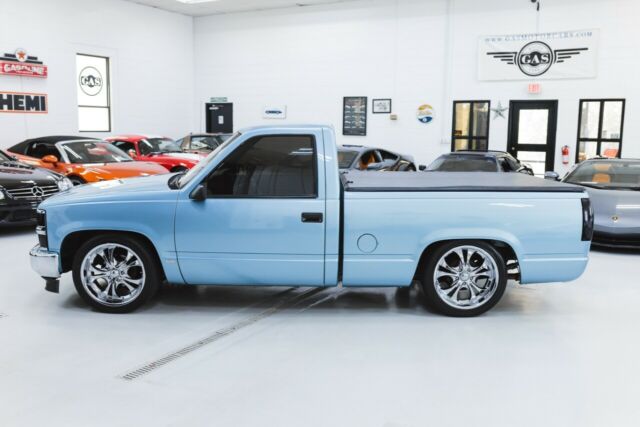 1989 Blue Chevrolet C/K Pickup 1500 --