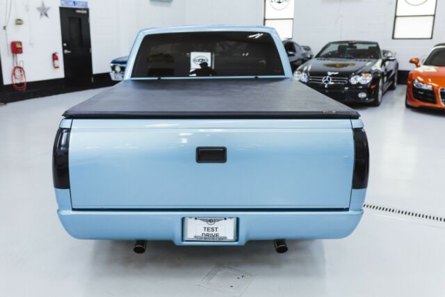 1989 Blue Chevrolet C/K Pickup 1500 --