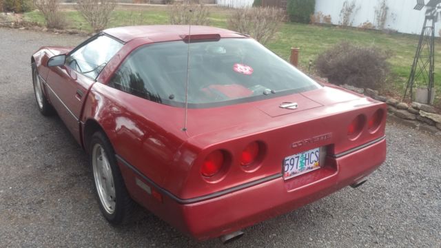 1989 Red Chevrolet Corvette
