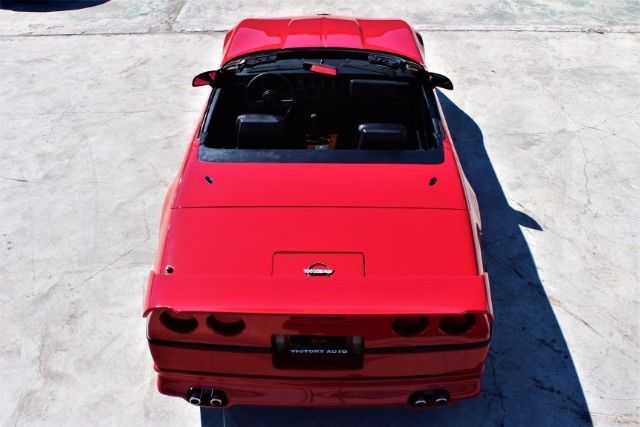 1989 Red Chevrolet Corvette --