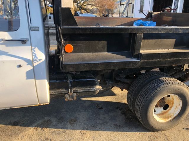 1989 White Chevrolet CV3100 Dump Truck