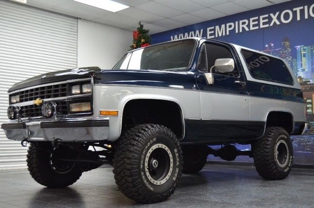 1989 Blue Chevrolet Blazer SUV