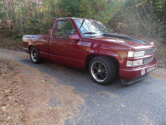 1989 Maroon Chevrolet C/K Pickup 1500 Standard Cab Pickup