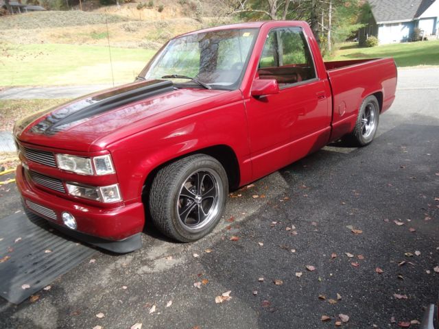 1989 Maroon Chevrolet C/K Pickup 1500 Standard Cab Pickup