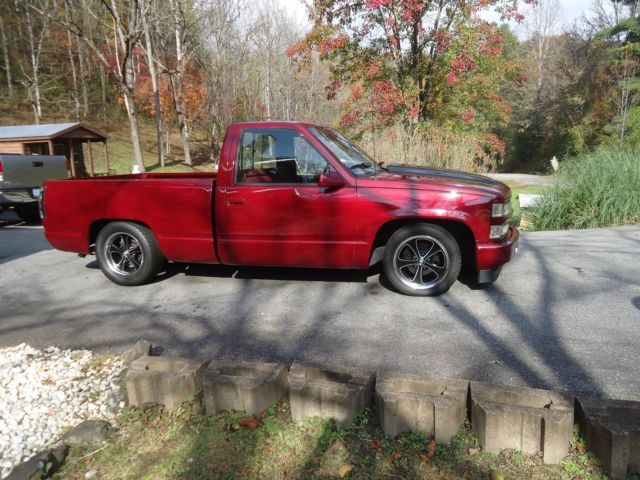1989 Maroon Chevrolet C/K Pickup 1500 Standard Cab Pickup
