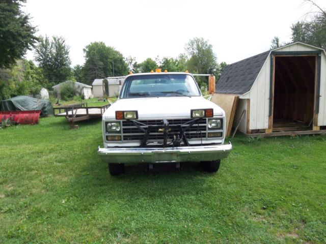 1989 White Chevrolet Other Pickups Dump Truck