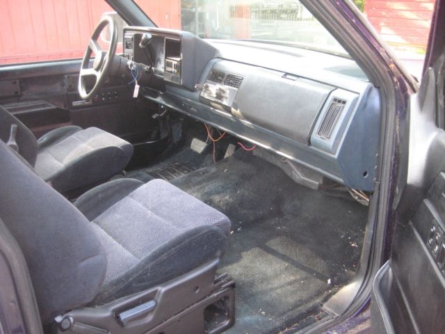 1989 White Chevrolet C/K Pickup 1500 Standard Cab Pickup