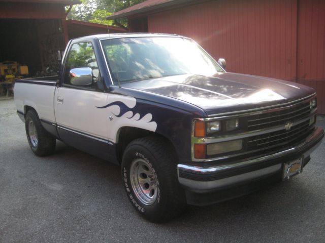 1989 White Chevrolet C/K Pickup 1500 Standard Cab Pickup