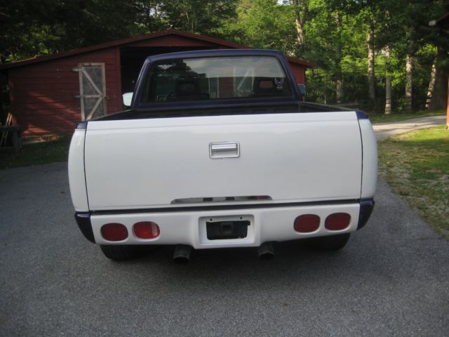 1989 White Chevrolet C/K Pickup 1500 Standard Cab Pickup