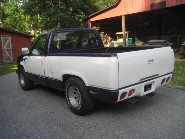 1989 White Chevrolet C/K Pickup 1500 Standard Cab Pickup