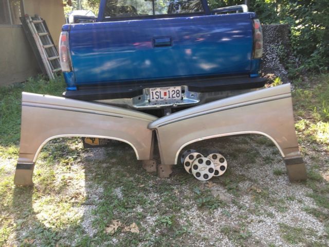 1986 Blue Chevrolet C/K Pickup 1500