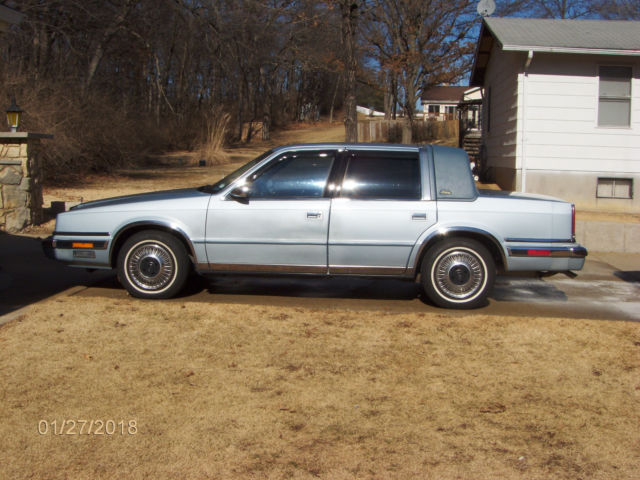 1989 Blue Chrysler New Yorker Sedan