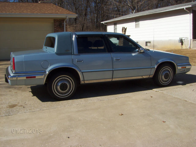 1989 Blue Chrysler New Yorker Sedan