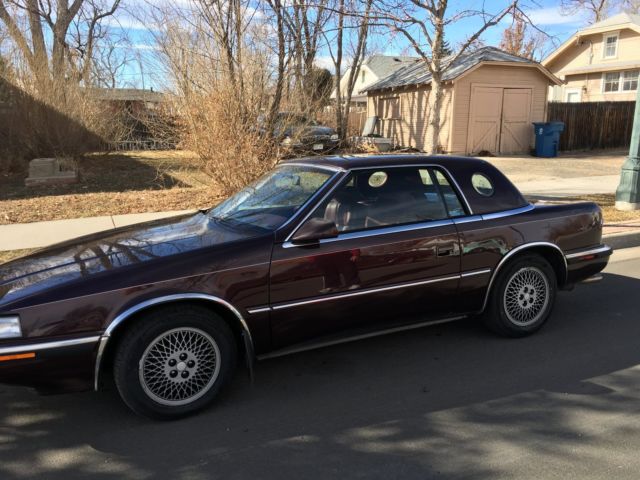 1989 Burgundy Chrysler Other Coupe