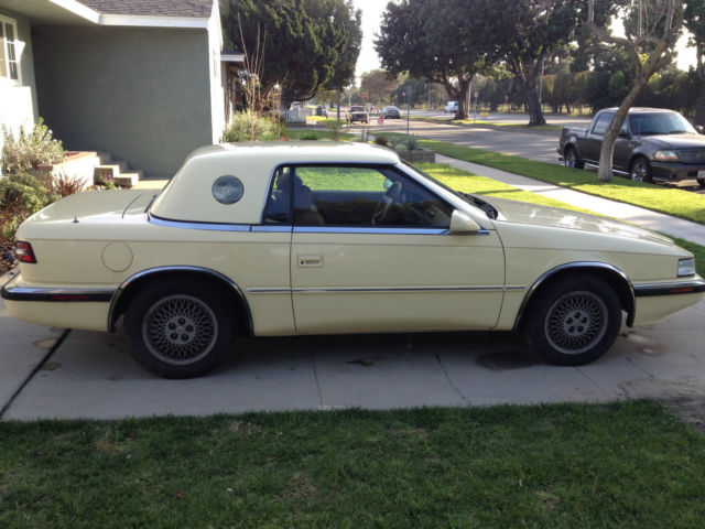 1989 Yellow Chrysler Other Convertible