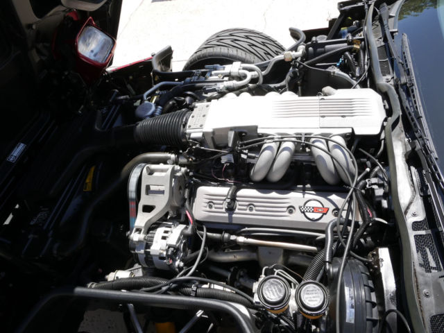 1989 Burgundy Chevrolet Corvette Coupe