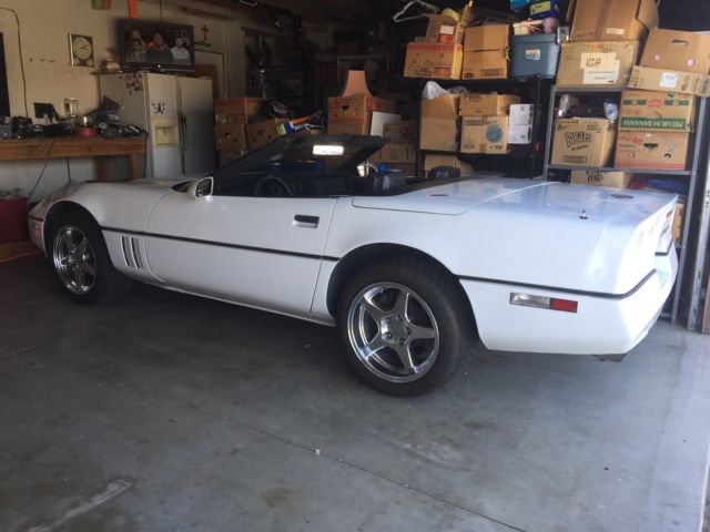 1989 white Chevrolet Corvette Convertible