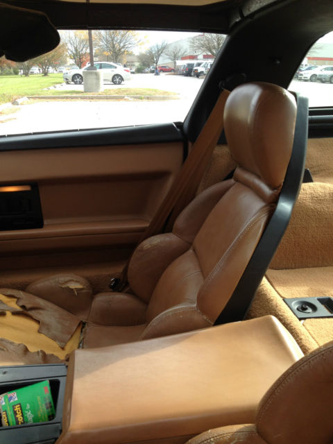 1989 White Chevrolet Corvette Coupe