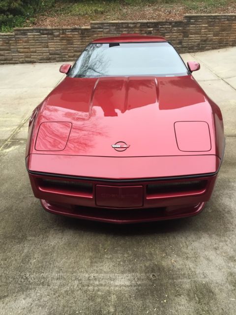 1989 Red Chevrolet Corvette