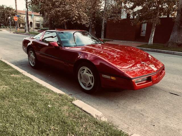 1989 Burgundy Chevrolet Corvette Coupe