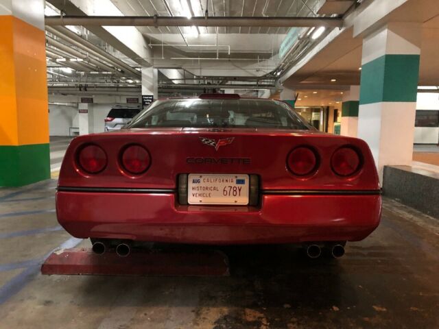 1989 Burgundy Chevrolet Corvette Coupe