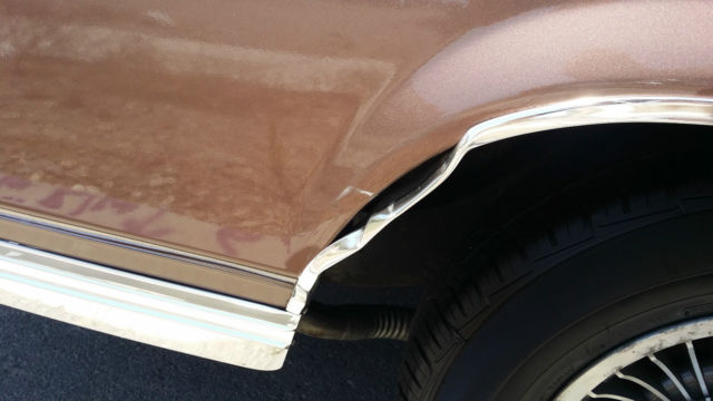 1989 Brown Ford Crown Victoria Sedan