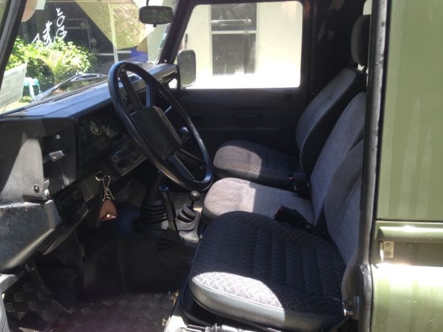 1989 Green Land Rover Defender