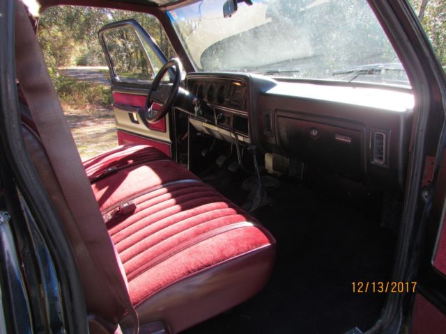 1989 black/silver Dodge Other Pickups Standard Cab Pickup