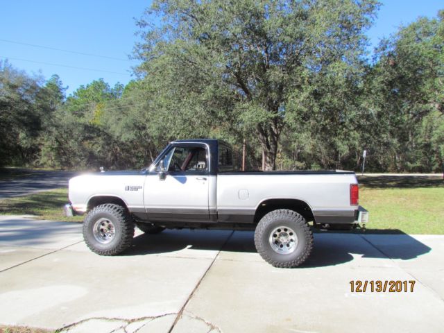 1989 black/silver Dodge Other Pickups Standard Cab Pickup