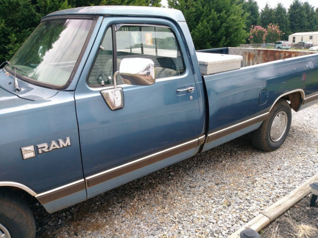 1989 Blue Dodge Other Pickups REGULAR CAB 2 DOOR