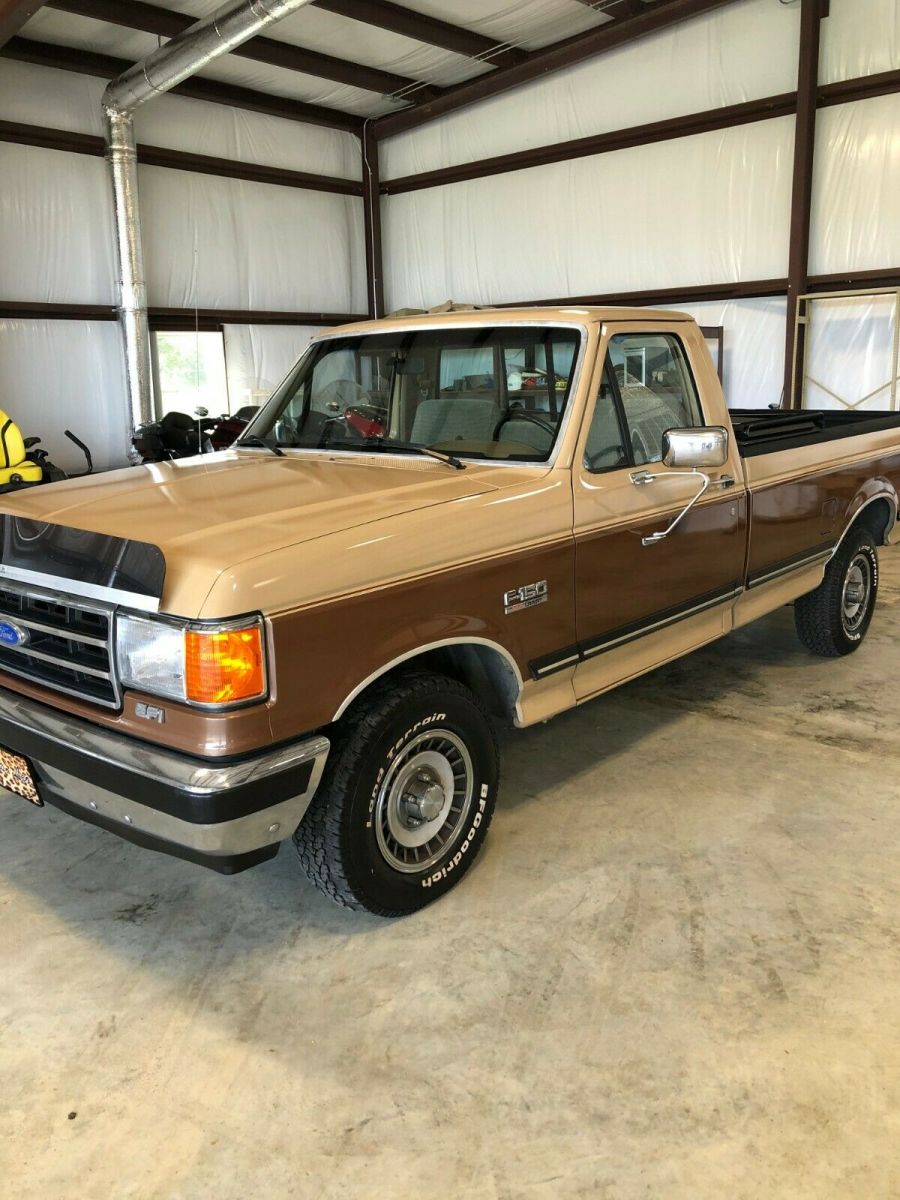 1989 LT Tan & Brown Ford F-150 Standard Cab Pickup