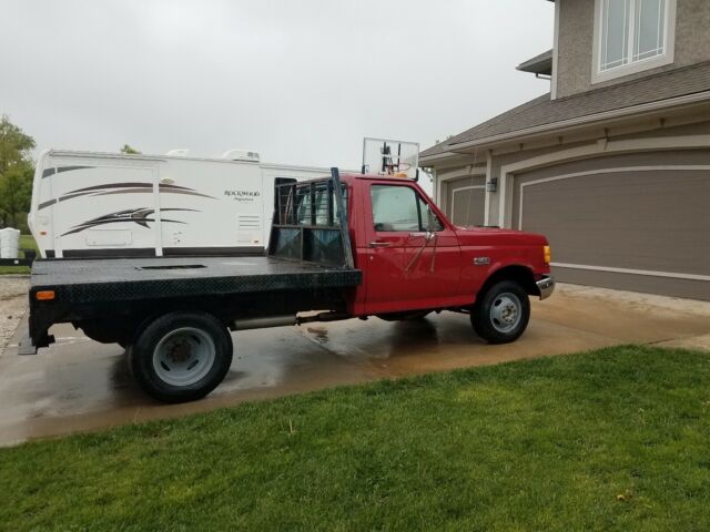 1989 Red Ford F-350