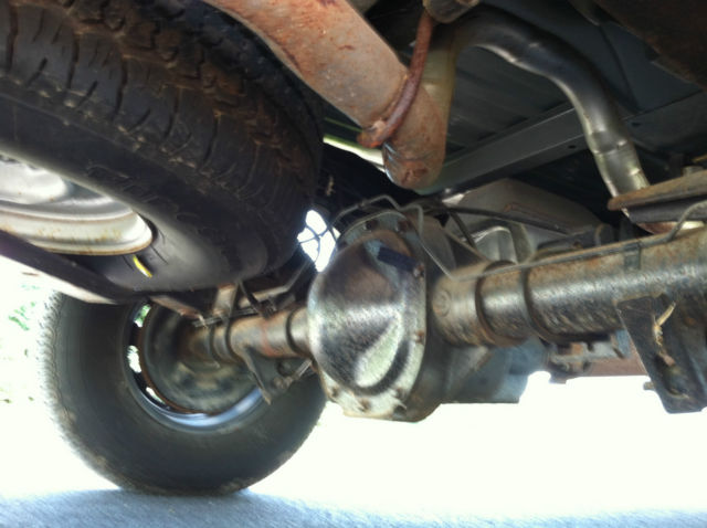 1989 Silver Ford F-150 Standard Cab Pickup